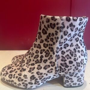 ComfortView Leopard Print Boots Women 7.5